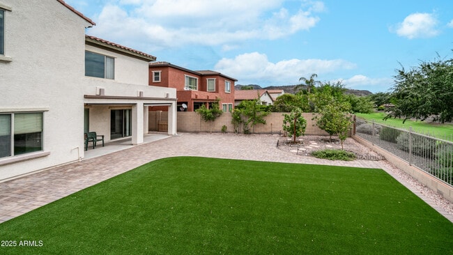 Building Photo - 5131 W El Cortez Trail