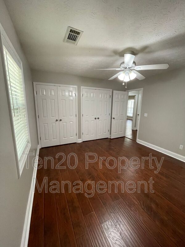 Building Photo - 4508 Auburn Rd