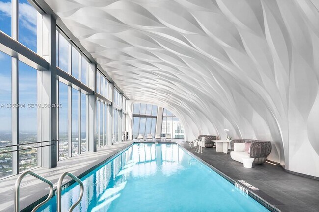 Building Photo - 1000 Biscayne Blvd