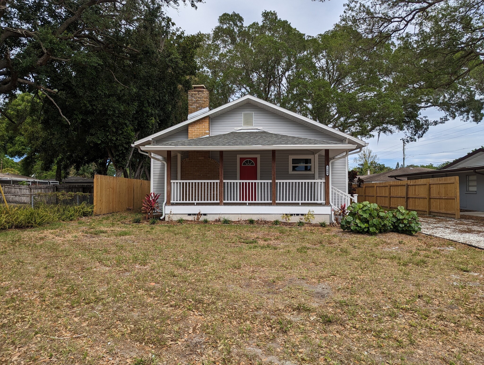 Front Yard and Front Porch - 2608 19th Ave W