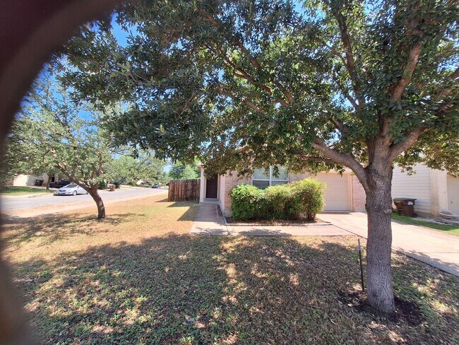 Building Photo - Bridgewood Corner Lot
