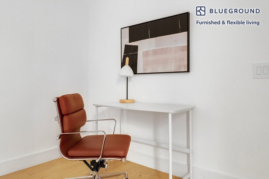 Building Photo - 145 Henry St