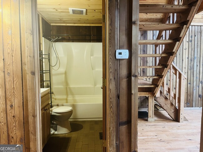 Building Photo - 364 Grayson Trail