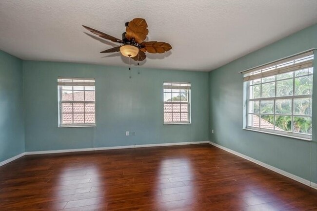 Building Photo - 5338 NW 124th Way