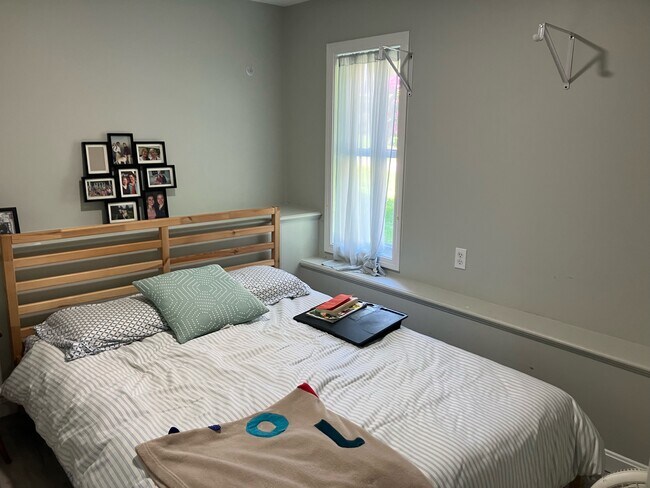 Bedroom - 12 Creswell Rd