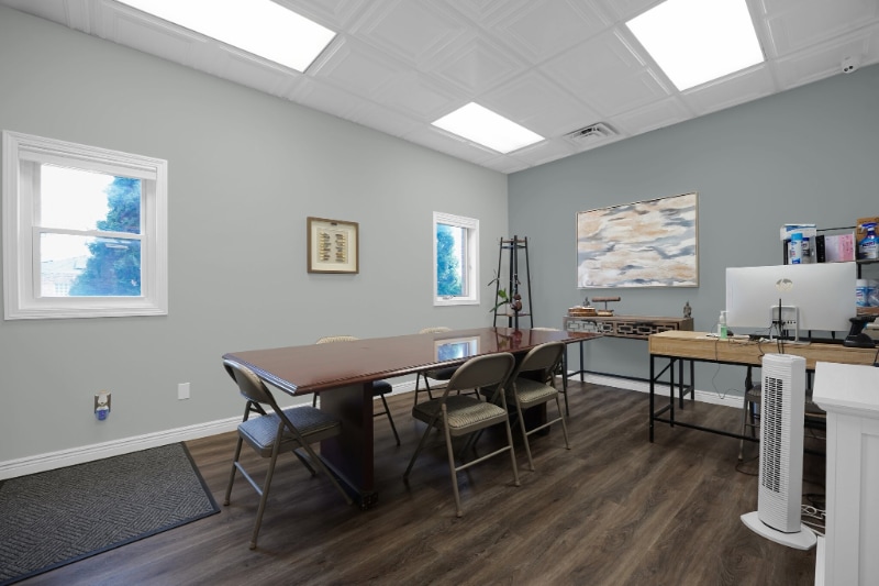 Building Photo - 40 Clairedan Dr