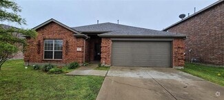 Building Photo - 512 Basswood Ln