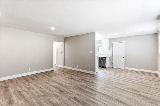 Primary Photo - 7350 25th Ave