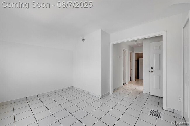 Building Photo - 4790 Williamson St