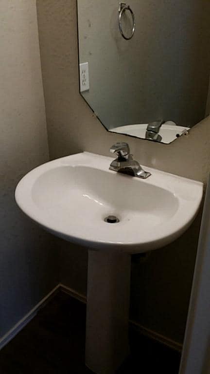 Building Photo - 46 Wineberry Pl