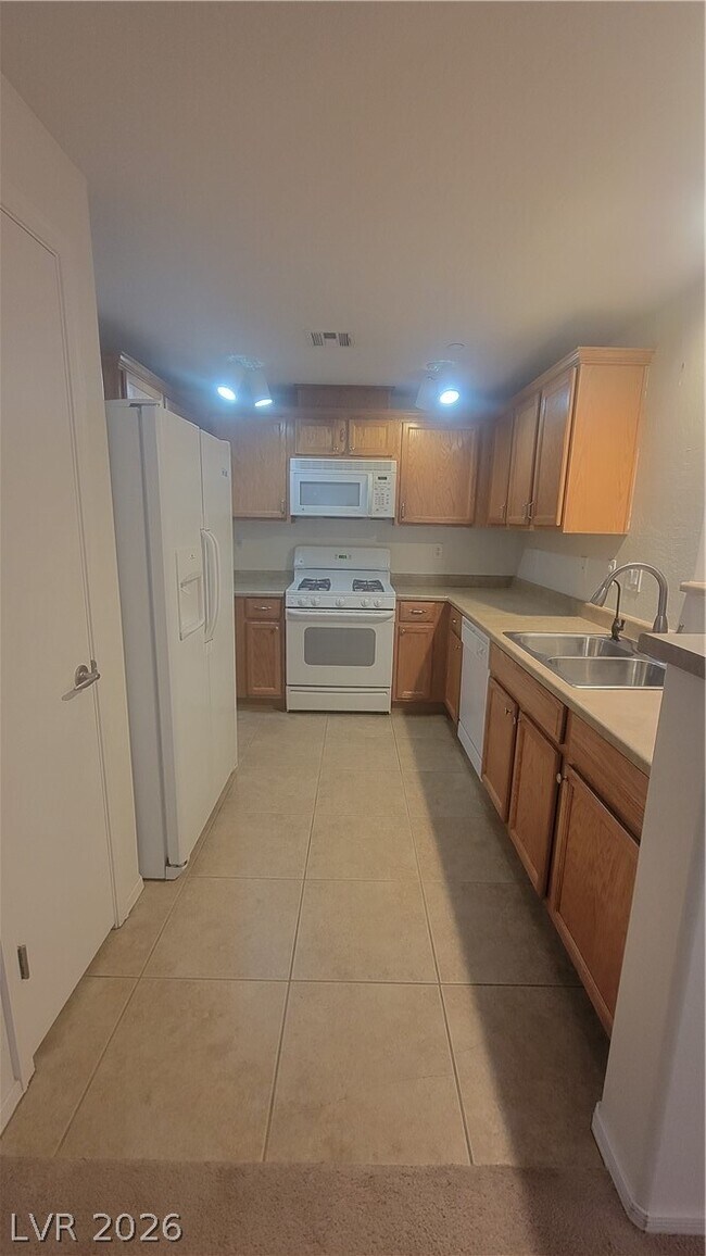 Building Photo - 6725 Abruzzi Dr