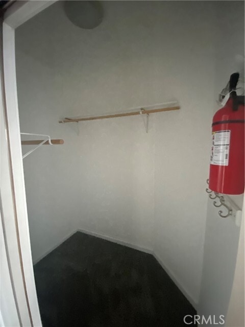 Building Photo - 18700 Oak Grove Rd