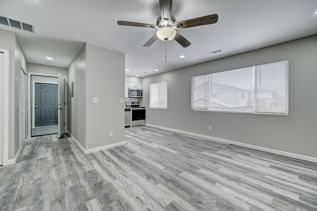 Building Photo - 1495 Manitou Blvd