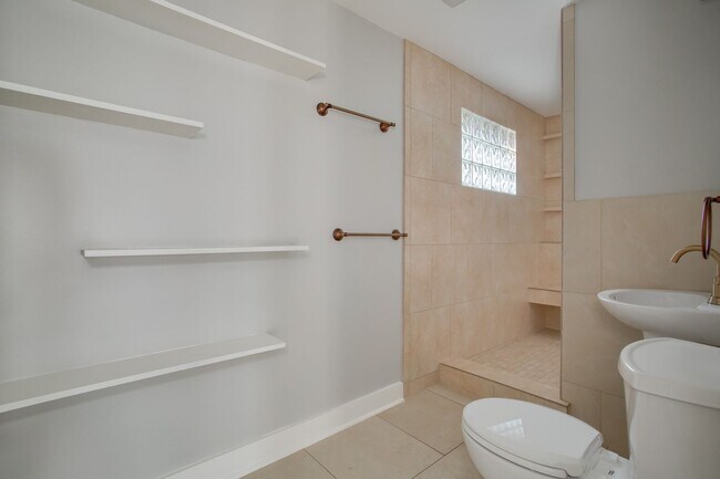 Building Photo - 4500 Avenue H