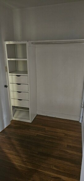 Storage - 1740 W Riverside Ave