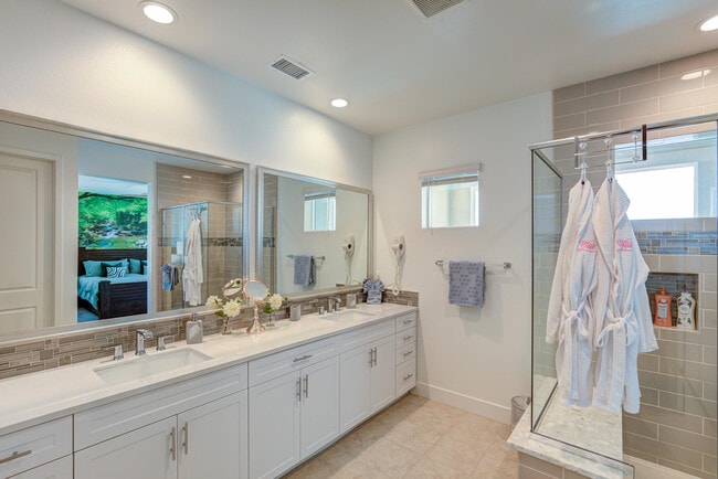 Building Photo - 84626 Litorale Ct