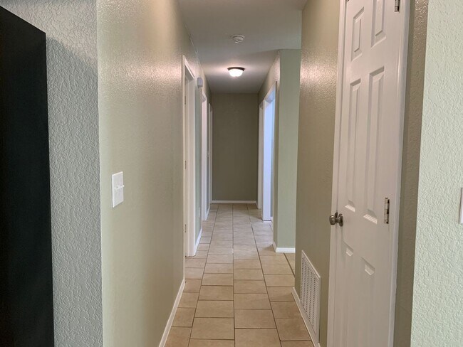 Building Photo - Welcome Home!
