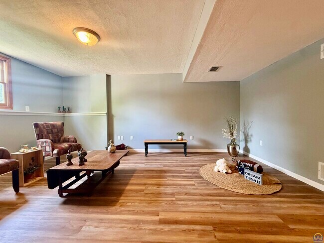 Building Photo - 33124 W 87th Terrace