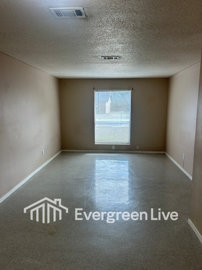 Building Photo - 50 Callan Ct