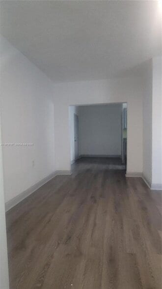 Building Photo - 1322 SW 7th St