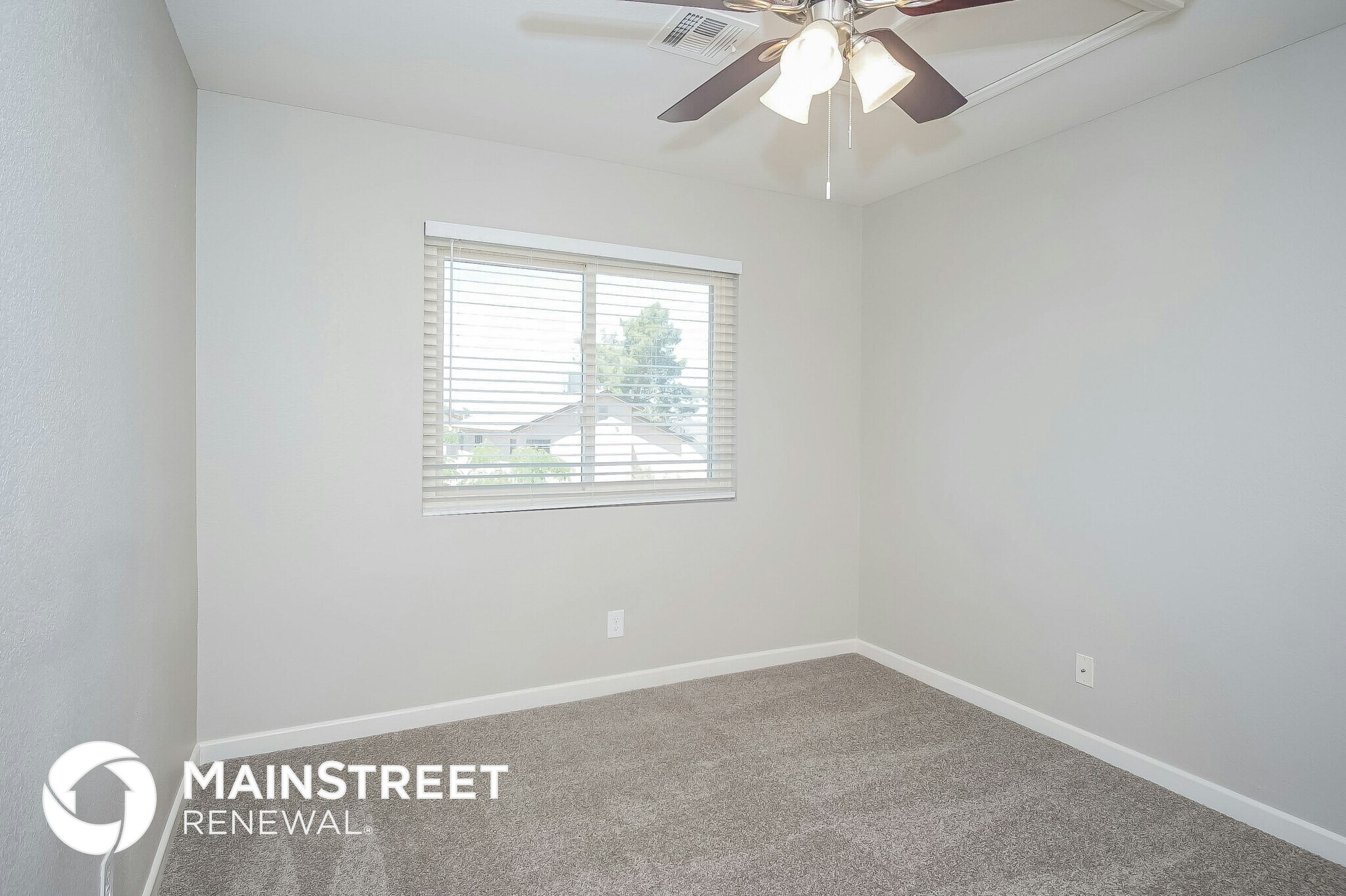 Building Photo - 910 Clipper Dr