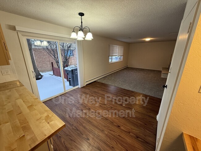 Building Photo - 2156 19th Ave