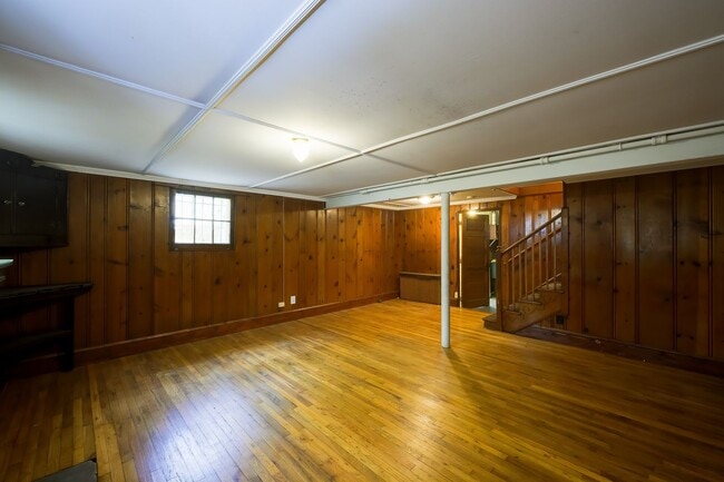 Building Photo - Charming & Spacious Colonial in N Cleveland Park w/Park-Like Rear Garden & Detached Garage
