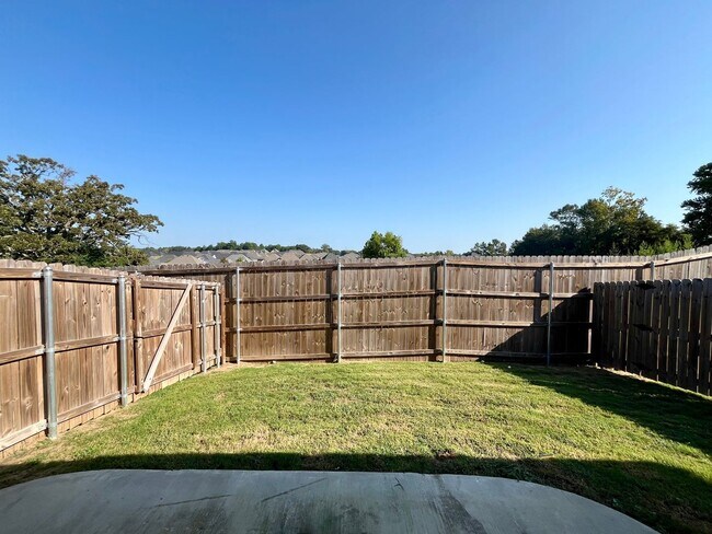 Building Photo - 14560 CR 2191