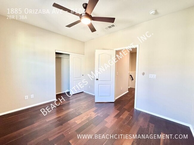 Building Photo - 1885 N Orizaba Ave