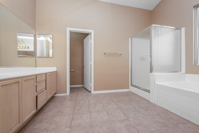 Building Photo - 5608 Rustic View Ct