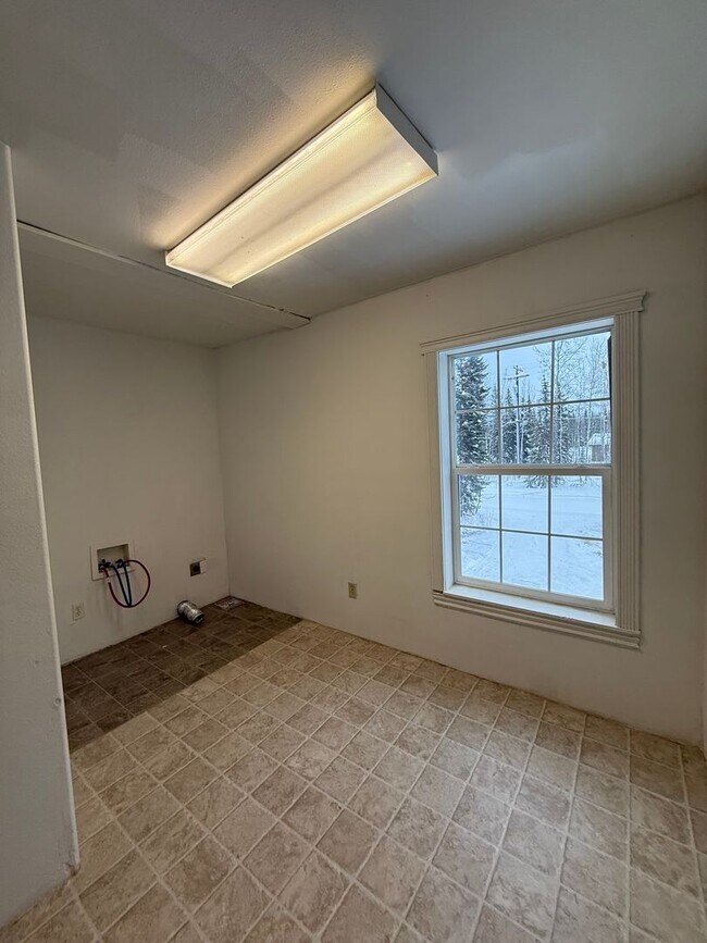 Building Photo - Parham McCormick Rd