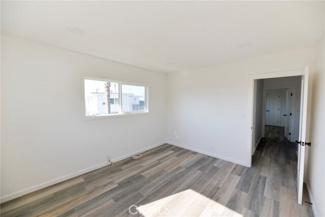 Building Photo - 262 Avenida Victoria