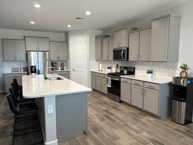 Building Photo - 37852 W San Clemente St