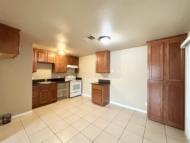 Building Photo - 2780 Determine Dr