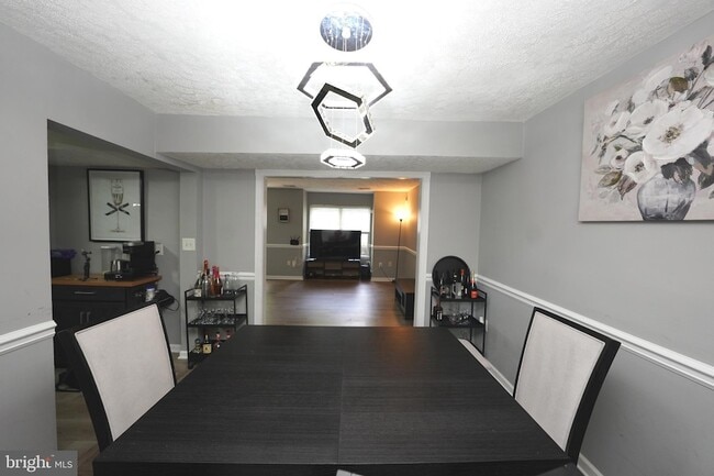 Building Photo - 4120 Lancaster Cir