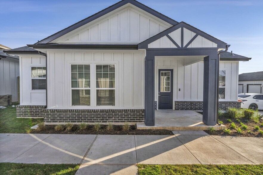 Building Photo - Preserve at Highway 6