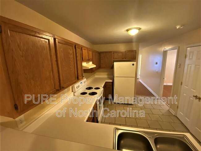 Building Photo - 2507 Pinnix St
