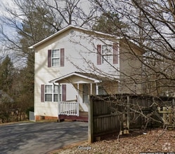 Building Photo - 2423 Belvedere Ave