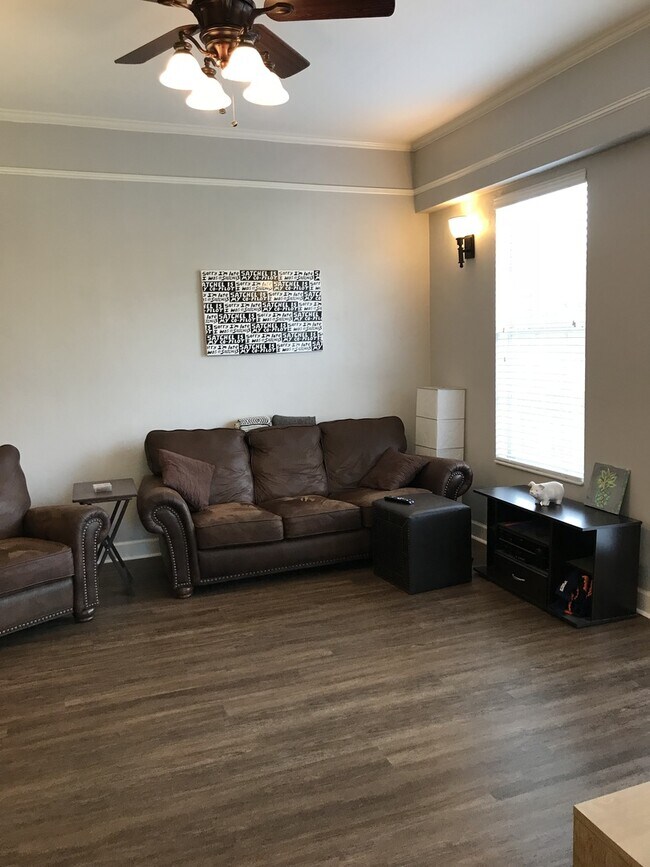 Building Photo - Jackson Square - 2 Bedroom, 2 Bathroom Condo