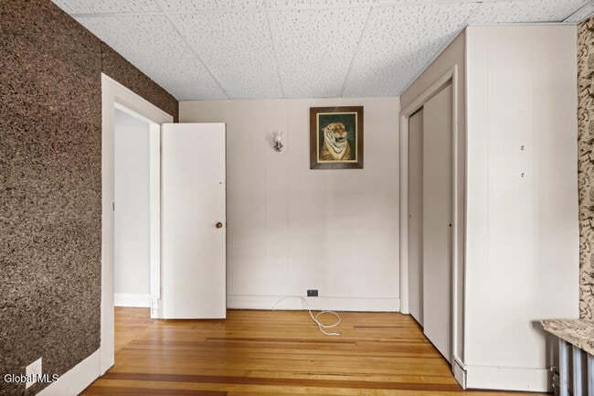 Building Photo - 2415 W Old State Rd