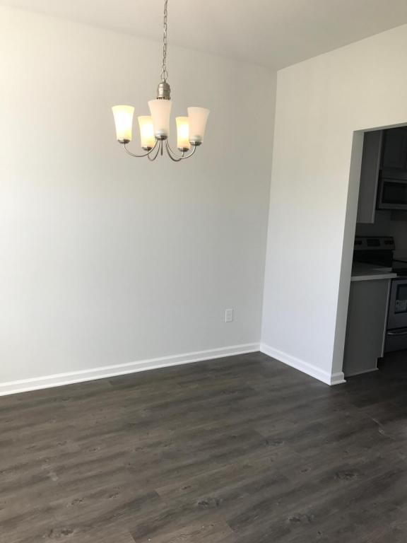 Building Photo - 1047 Tee Shot Drive