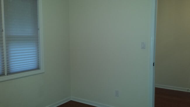 Building Photo - 34 Alta Way