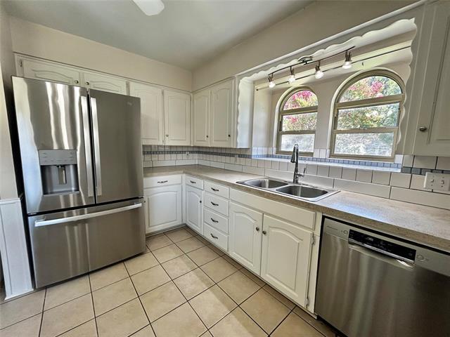 Building Photo - 6209 Gayle Dr