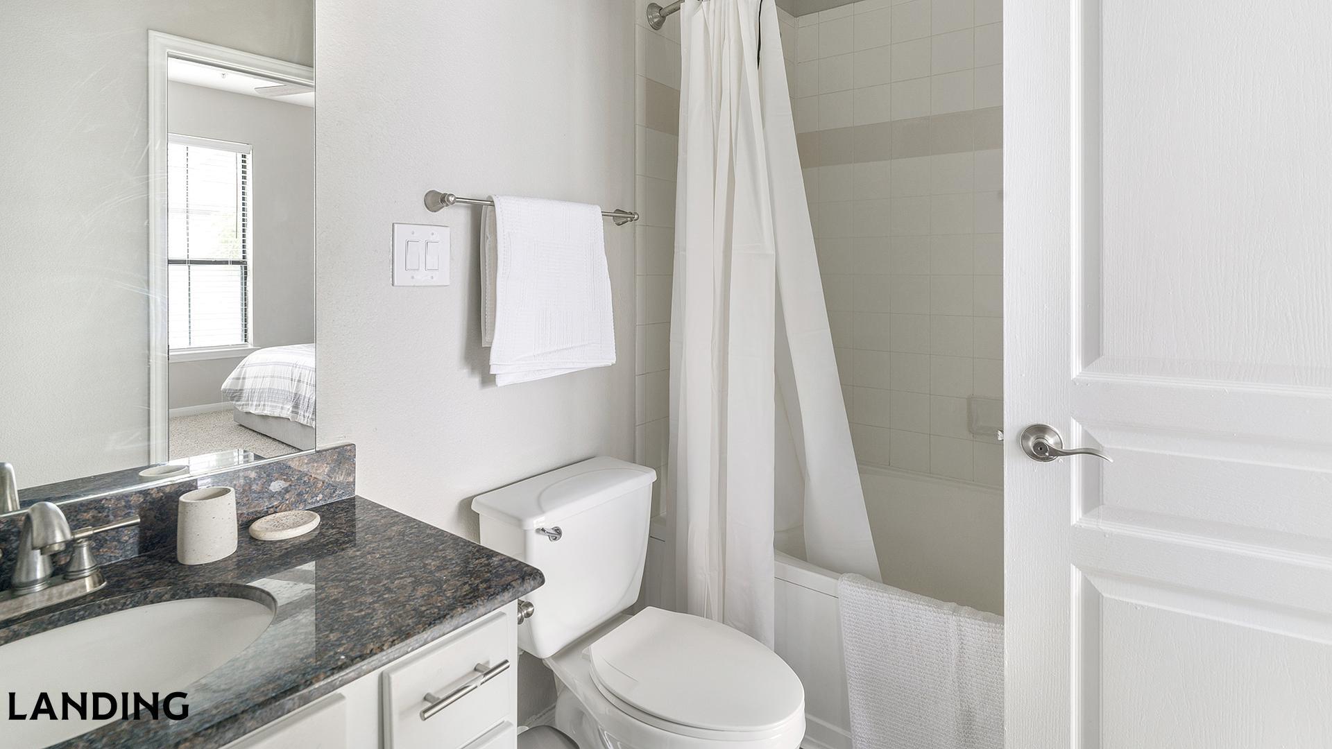 Building Photo - 2500 Woodland Park Dr