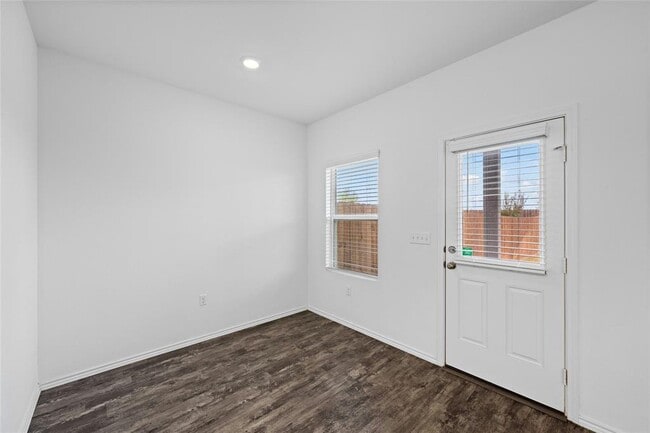 Building Photo - 15216 Spruce Frost Cv