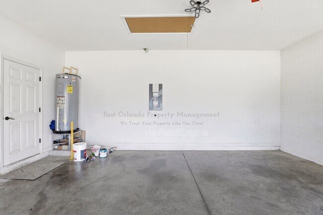 Building Photo - 3912 Wind Dancer Cir