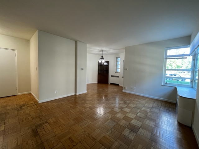 Building Photo - 1260 N Prospect Ave