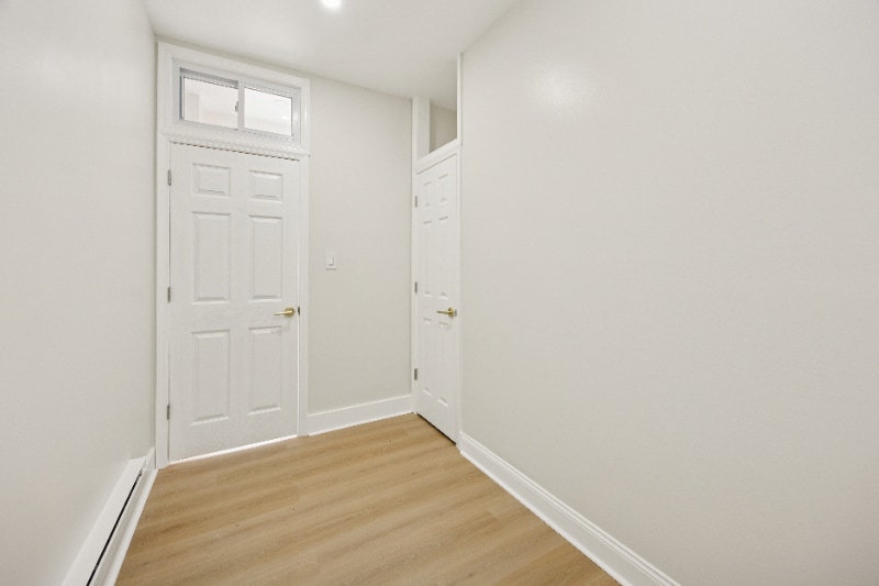 Building Photo - 130 Hansberry St