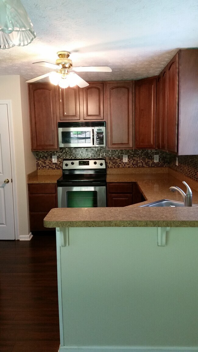 Building Photo - 4668 Eucalyptus Way