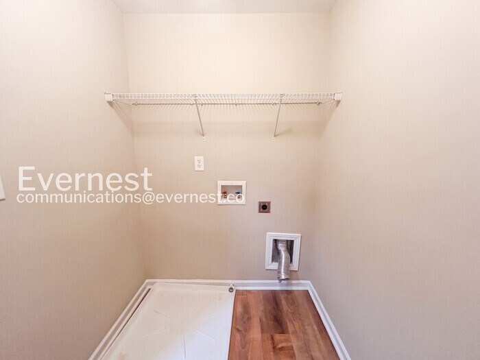 Building Photo - 1722 Coleville Oak Ln